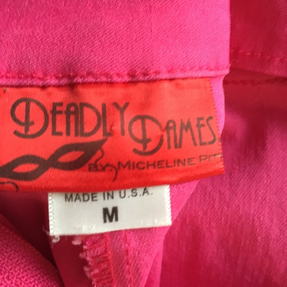 Deadly Dames Capris -M! - Picture 3 of 3